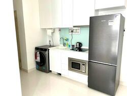 Urban Vista (D16), Condominium #592555511